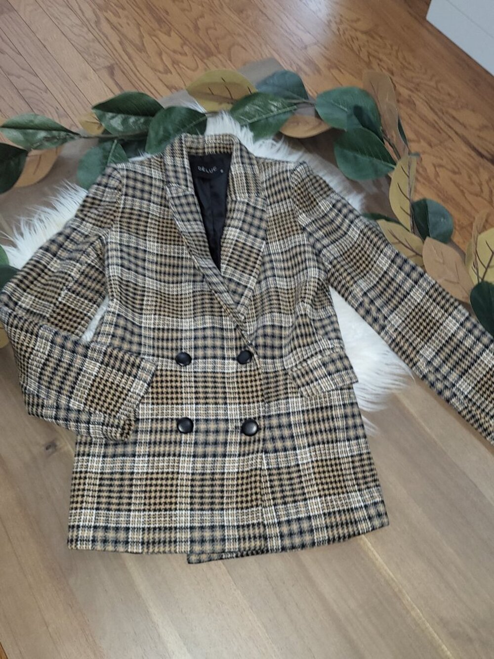 DeLuc Plaid Blazer Medium M Dark Academia Autumn Goth Preppy Tweed Jacket Neutra